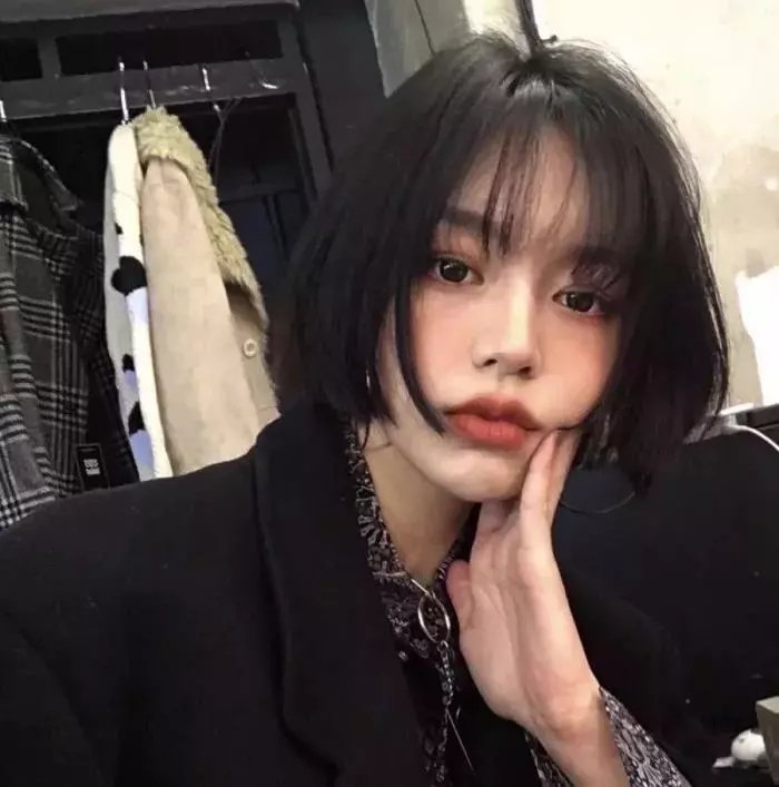 凶手就在我们中间 在线观看